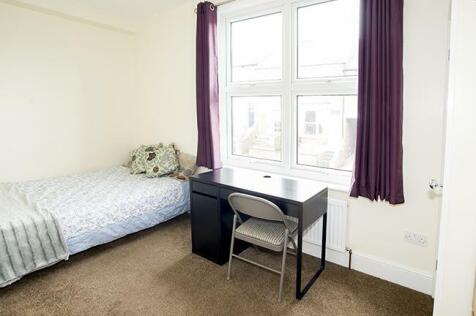 web-Wayland-12-Bedroom-0194.jpg