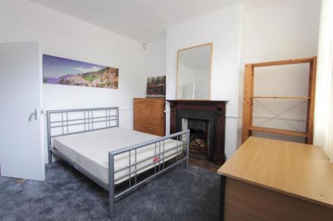 3. Front Room .jpg