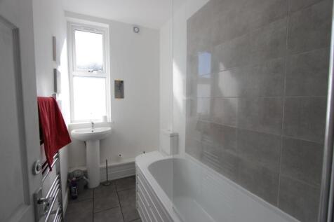 Bathroom.JPG