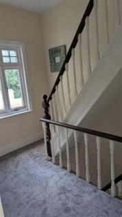 Hallway 2.jpg