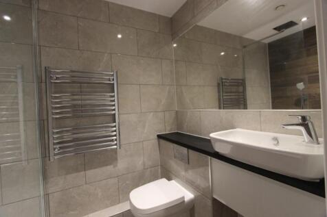Bathroom.JPG