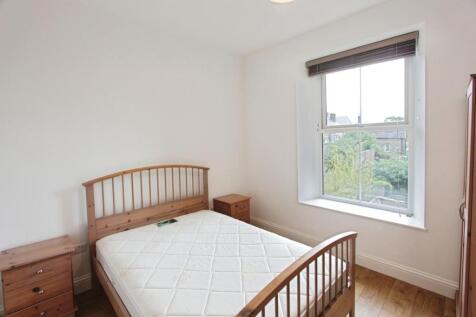 3ca22f78-Bedroom.JPG