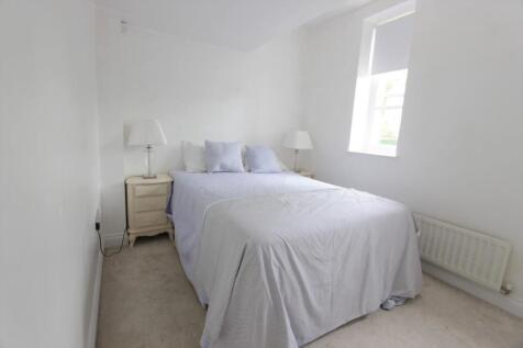4. bedroom 2.jpg