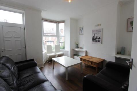 Living Room.JPG