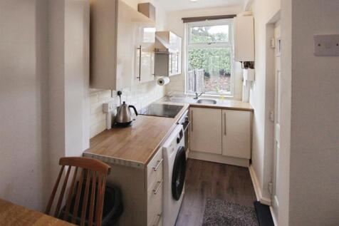 bea82721-Kitchen.JPG