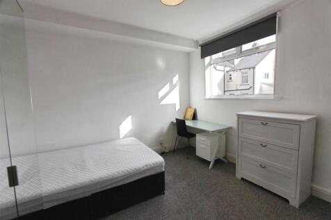 9c1fcf52-Ground 20Floor 20Bedroom.JPG