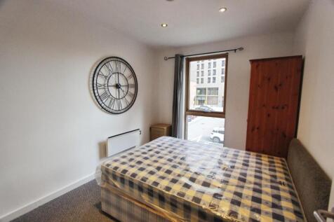 0e435df3-Bedroom.JPG