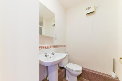 Bathroom - Metro Cen