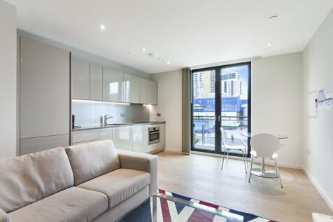 Living/Sleeping Area