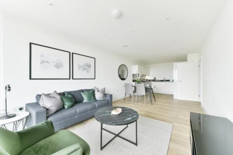 living Area - Epsom