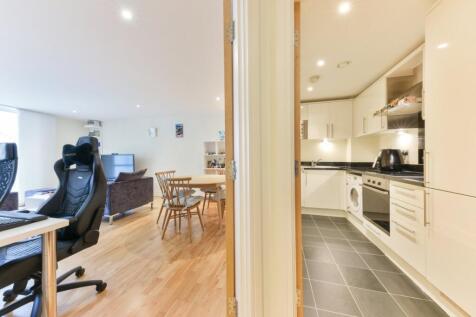 Dining Area/Kitchen