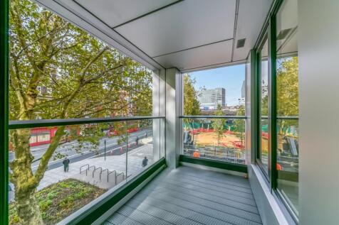 Balcony - Hurlock He