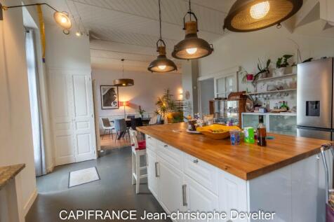 Property Image 8