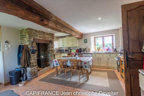 Property Image 4