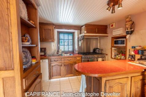 Property Image 11