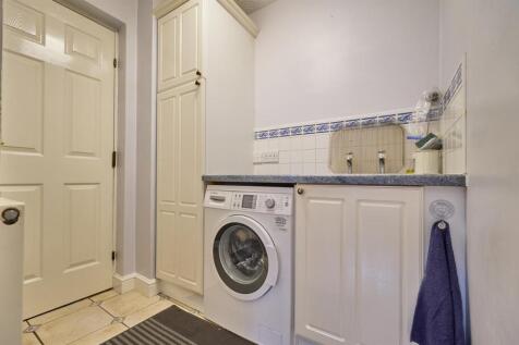 gainsborough ave HK 2.jpg