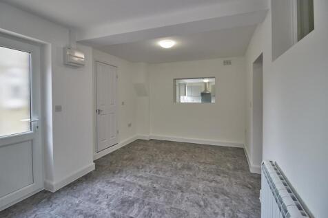 barwell rear 3.jpg