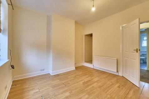 Chessher Street Hnk  5.jpg