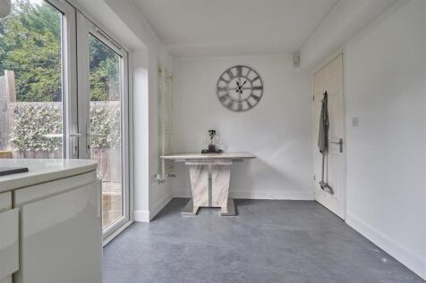 Dining/Kitchen Room to Rear