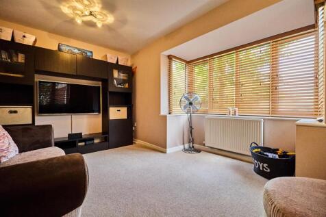 St Francis Close 5.jpg