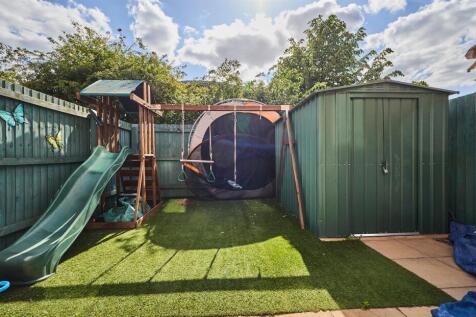 St Francis Close 3.jpg