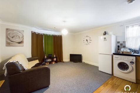 Lounge/Kitchen