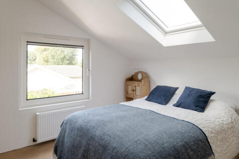 236572 - 20241003-THE-WORKS_HYTHE_TMH-35_HI_RES...