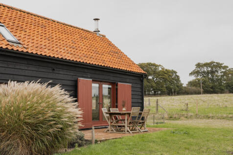 237806 - Whitehouse Barns, Bulcamp Drift-39.jpg