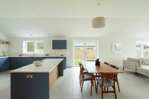241085 - H05-THORNBOROUGH-PARK-54.jpg