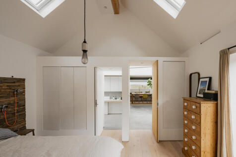 243494 - Seven Whistlers, Salthouse-32.jpg