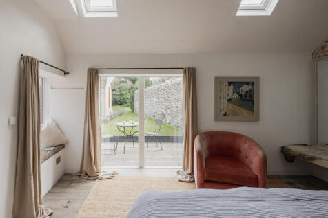 243516 - Seven Whistlers, Salthouse-9.jpg