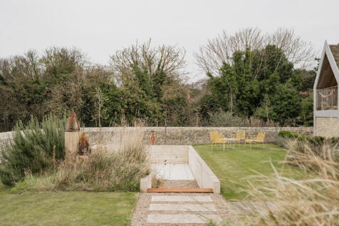 243434 - Seven Whistlers, Salthouse-92.jpg