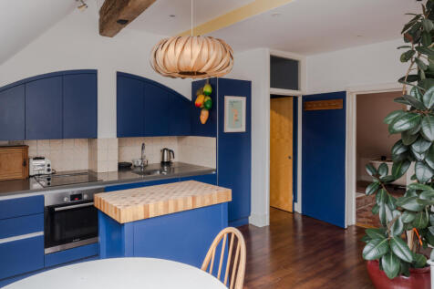 246856 - 7, 8 Fleur De Lis Street-21.jpg