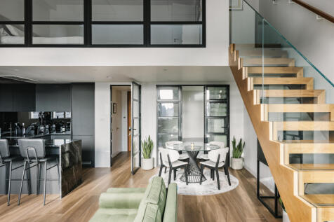 73980 - Orwell Studios_The Modern House (6).jpg
