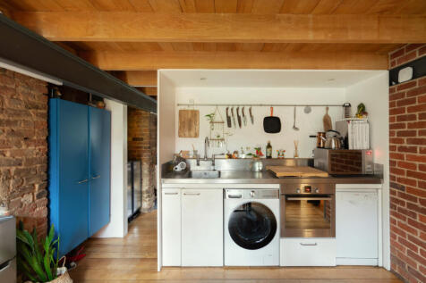248951 - PRIORY-GROVE-2025-33.jpg