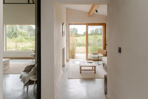 226245 - 20240723-SCHOOL-HSE-LANE_TMH-55_HI_RES...