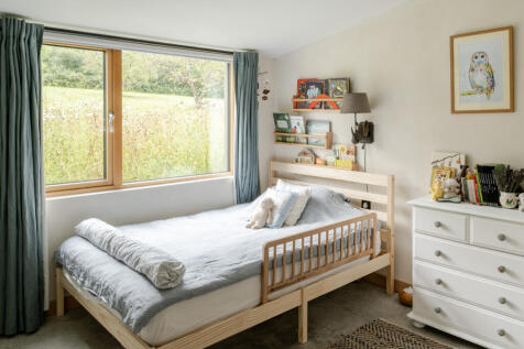 226240 - 20240723-SCHOOL-HSE-LANE_TMH-50_HI_RES...
