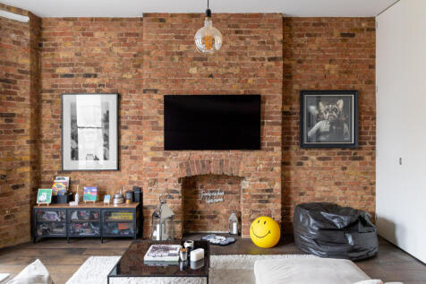 262536 - PowisSq-JSouteyrat-1834.jpg