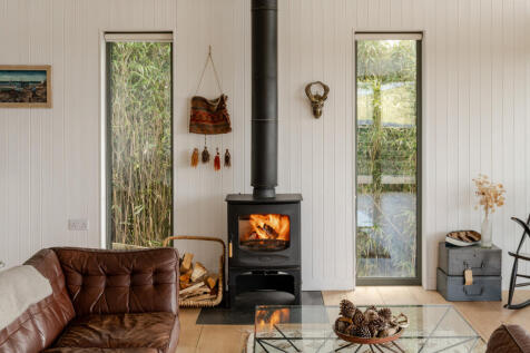 269025 - 20250312-GREENSHUTTERS-25_HI_RES.JPG