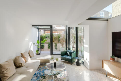 270008 - 89 Marney Road-29.jpg