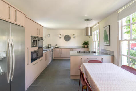 220942 - StCatherinesCottage_HighRes-52.jpg