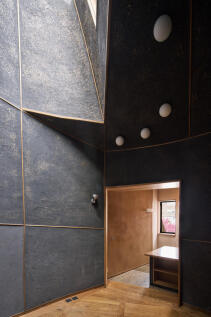 271337 - DGLA4410.jpg