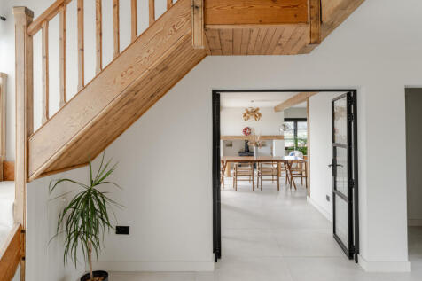 274335 - TMH_EAST HEATH BARN-111.jpg