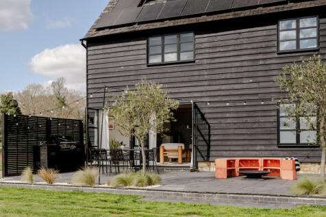 274345 - TMH_EAST HEATH BARN-121.jpg