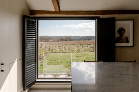 274359 - TMH_EAST HEATH BARN-135.jpg