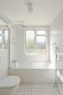 272777 - 75 Hall Drive-66.jpg