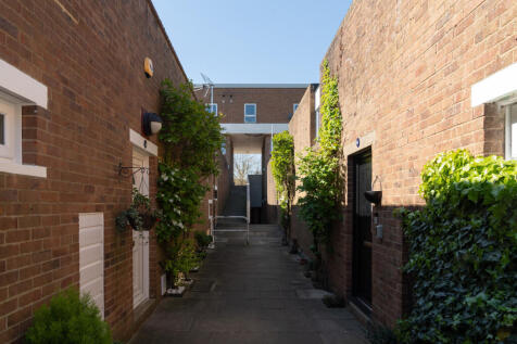 276201 - BISHOPSFIELD-HARLOW-003.jpg