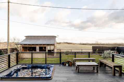 266283 - TMH_MILE END ROAD-162.jpg