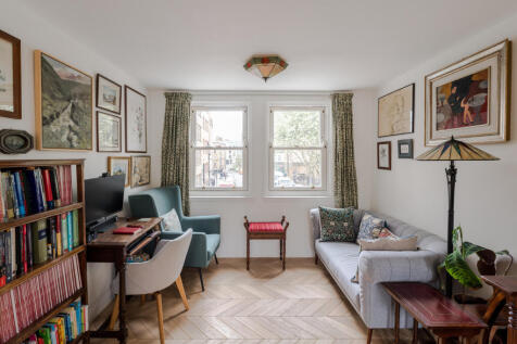 275855 - Flat B, 13 Clerkenwell Close-20.jpg