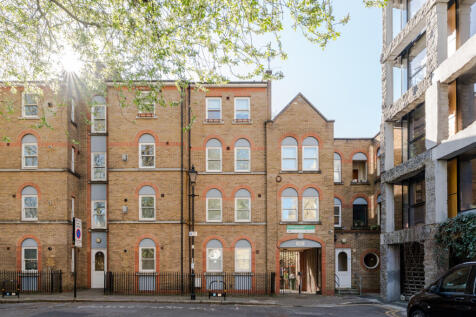 275836 - Flat B, 13 Clerkenwell Close-1.jpg
